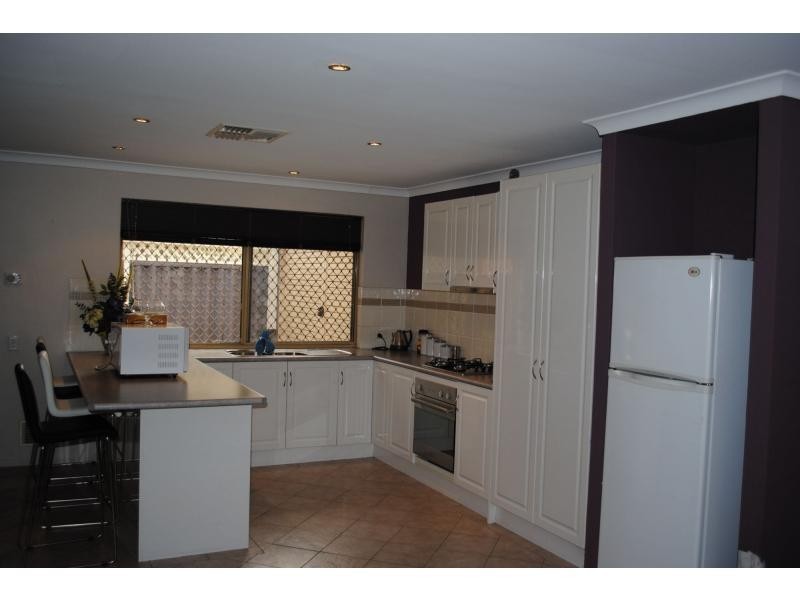 22 Gaby Way, Marangaroo WA 6064