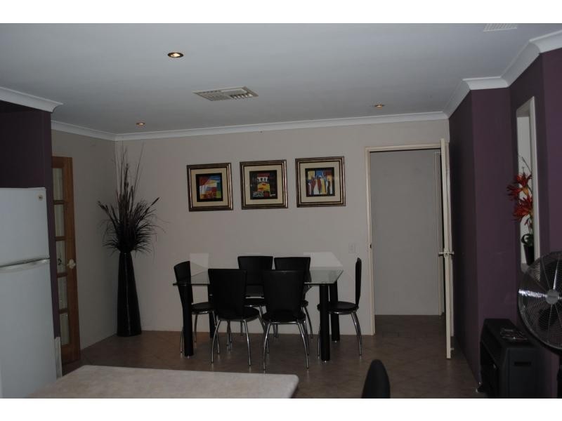 22 Gaby Way, Marangaroo WA 6064