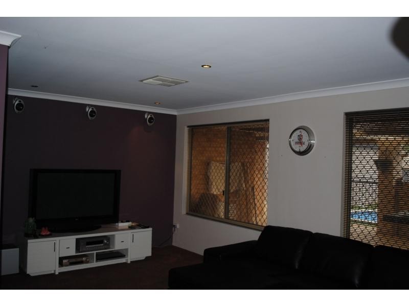 22 Gaby Way, Marangaroo WA 6064