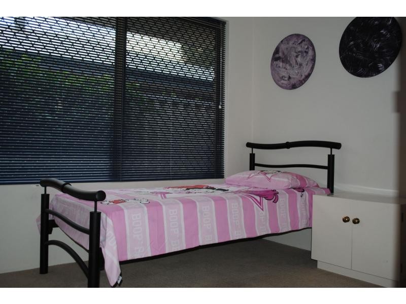 22 Gaby Way, Marangaroo WA 6064