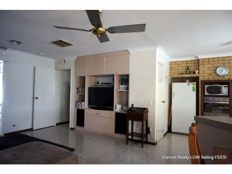 34 Dalmain Street, Kingsley WA 6026