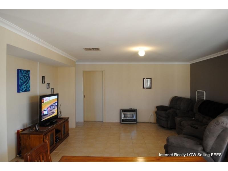 1 Odiham Way, Butler WA 6036