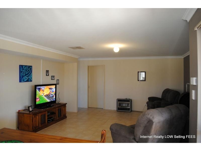 1 Odiham Way, Butler WA 6036