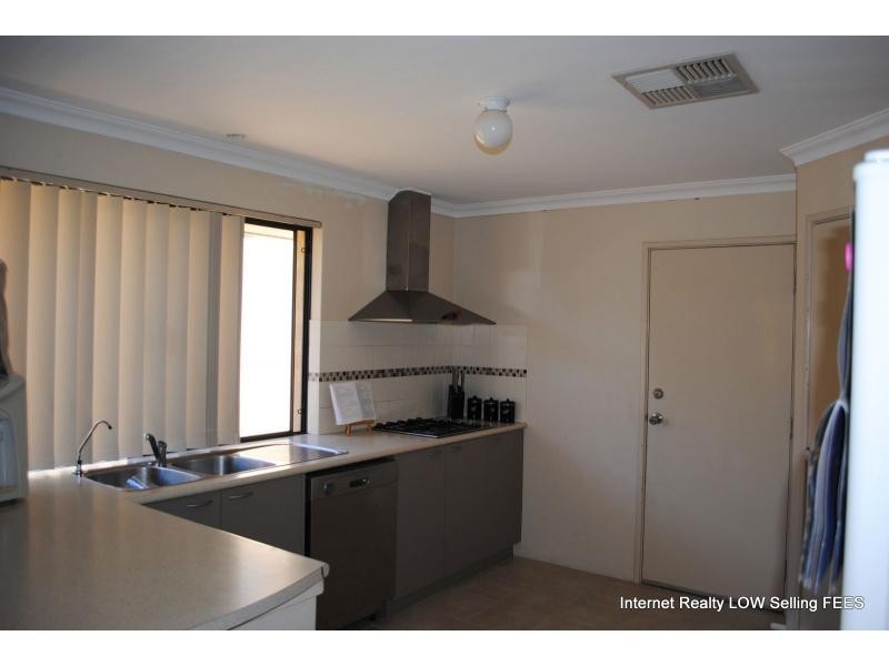 1 Odiham Way, Butler WA 6036