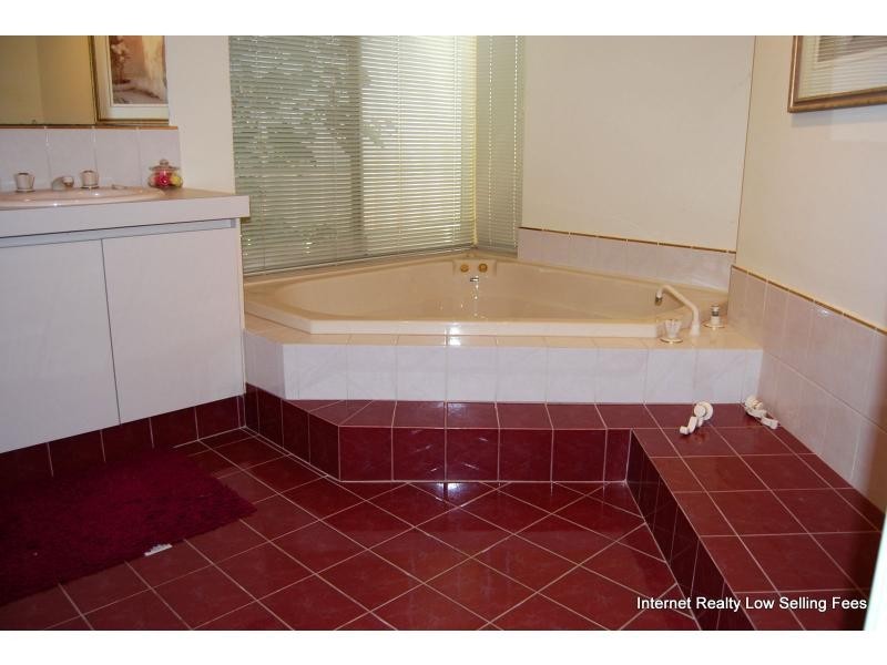 22 Fairmount Close, ST PAUL ESTATE, Bibra Lake WA 6163