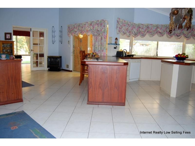 22 Fairmount Close, ST PAUL ESTATE, Bibra Lake WA 6163