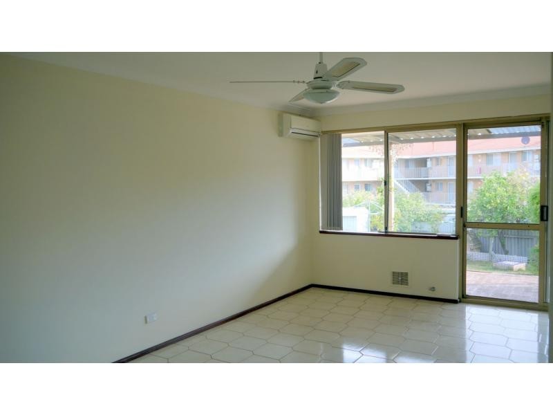 8 Mainstone Place, Hamilton Hill WA 6163