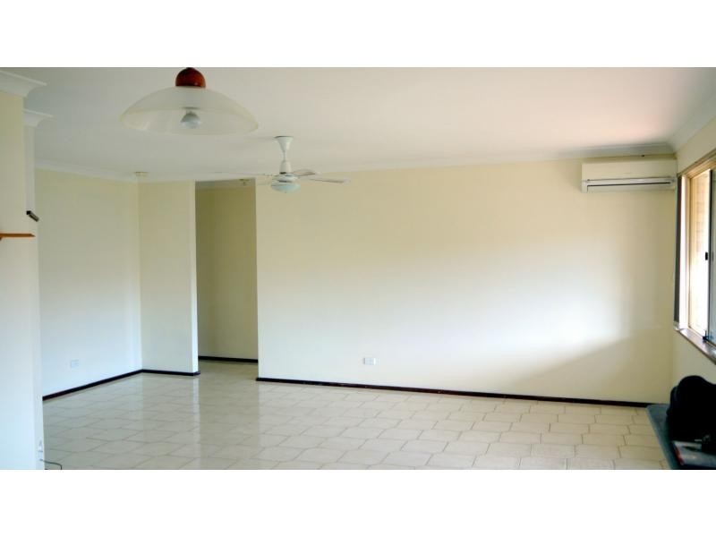 8 Mainstone Place, Hamilton Hill WA 6163