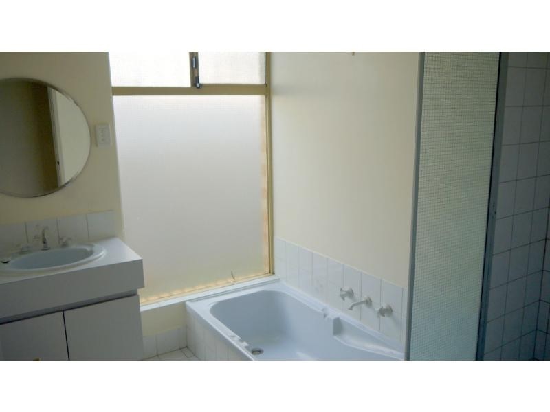 8 Mainstone Place, Hamilton Hill WA 6163