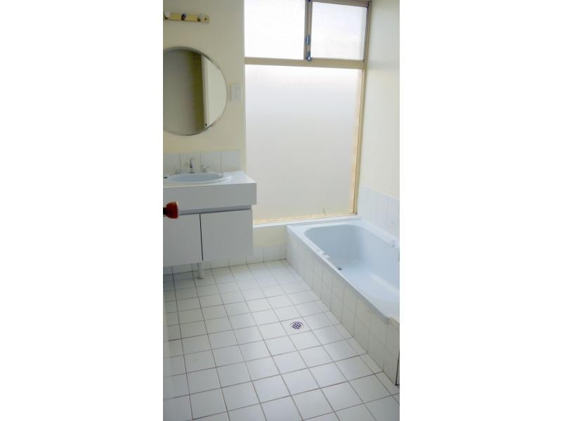 8 Mainstone Place, Hamilton Hill WA 6163