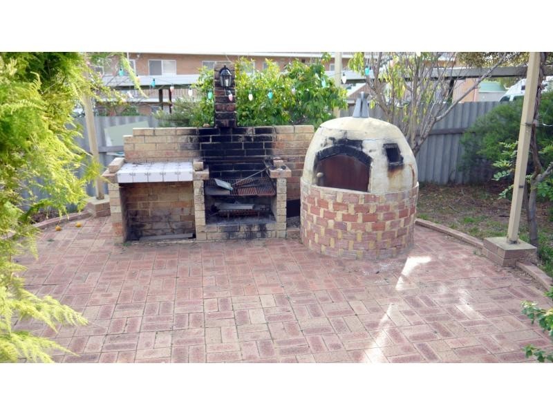 8 Mainstone Place, Hamilton Hill WA 6163