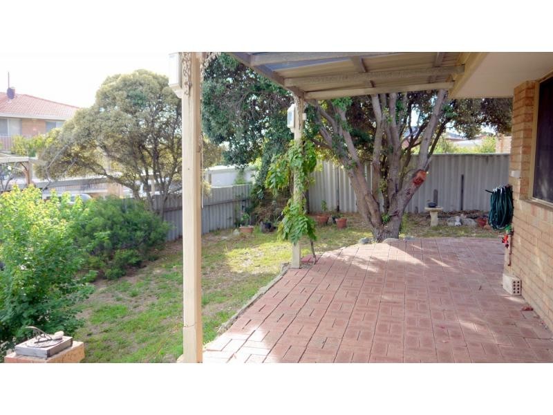 8 Mainstone Place, Hamilton Hill WA 6163