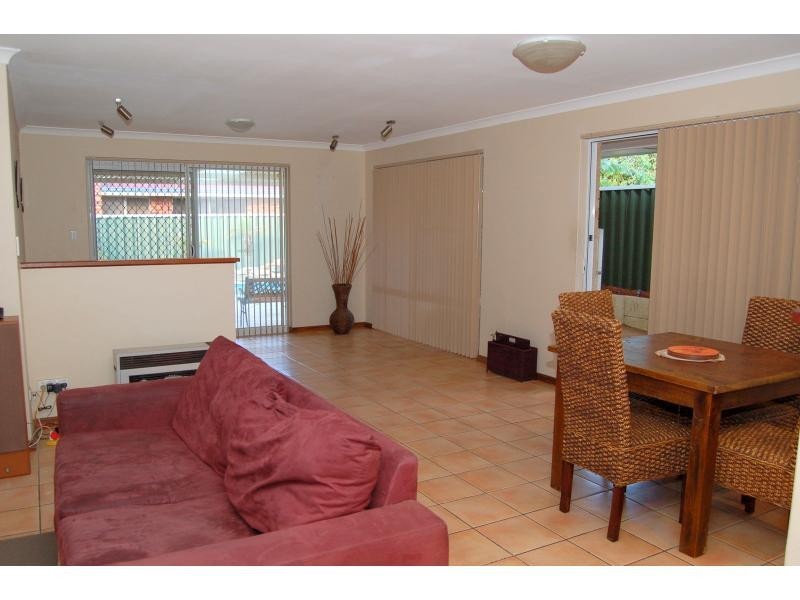 88 ARCHER Street, Pearsall WA 6065