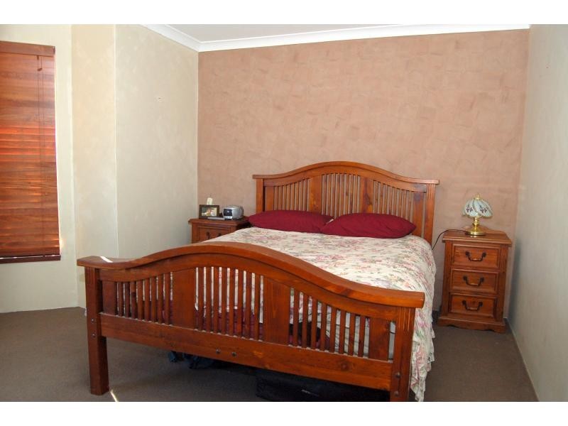 88 ARCHER Street, Pearsall WA 6065