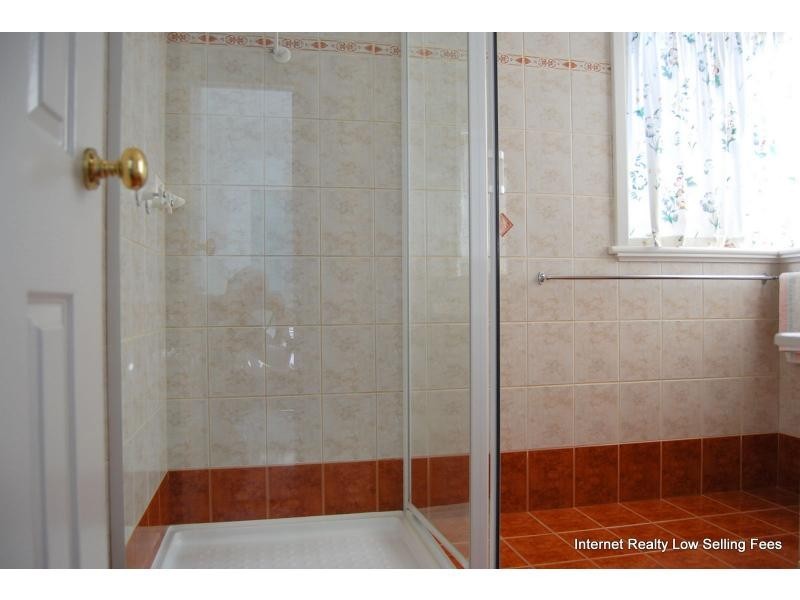 22b Valley Road, Halls Head WA 6210