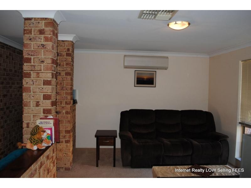 3 Thaxted Place, Swan View WA 6056