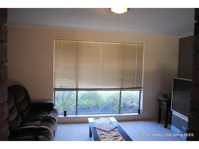 3 Thaxted Place, Swan View WA 6056