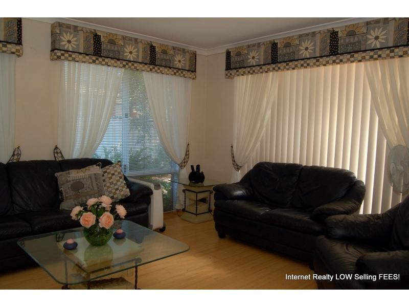 68 Carwoola Circle, Carramar WA 6031