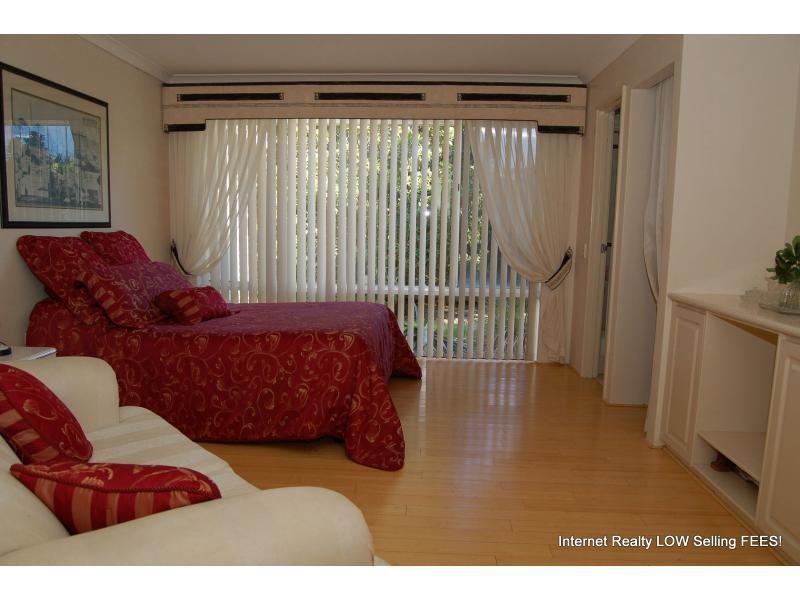 68 Carwoola Circle, Carramar WA 6031