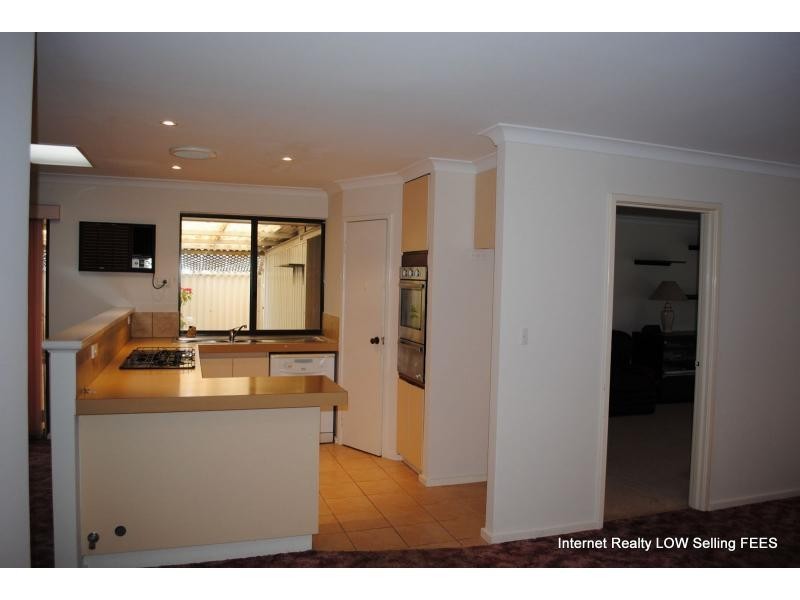 13 Mackay Way, Hillarys WA 6025