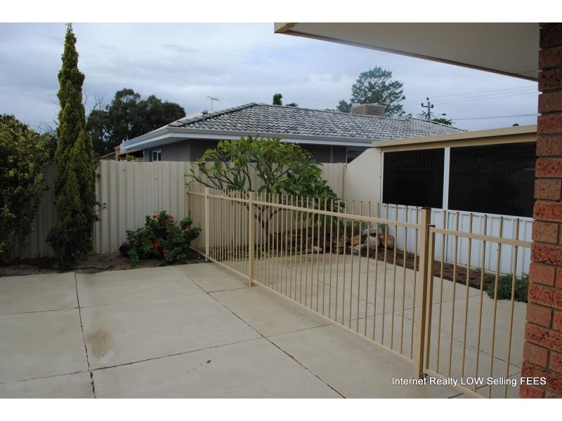 13 Mackay Way, Hillarys WA 6025