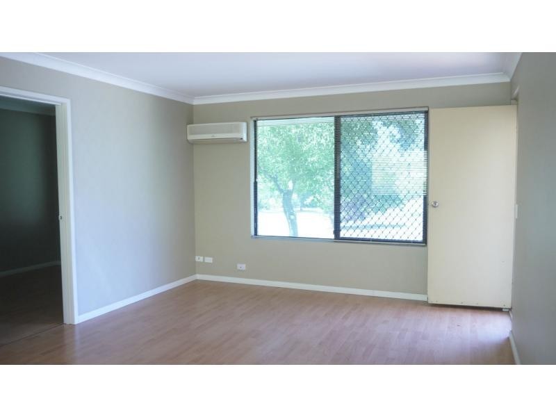 B/24 Manberry Way, Yangebup WA 6164