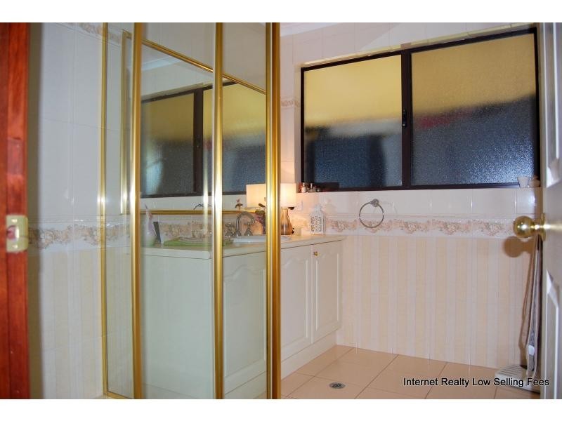 3 Tower Road, Roleystone WA 6111