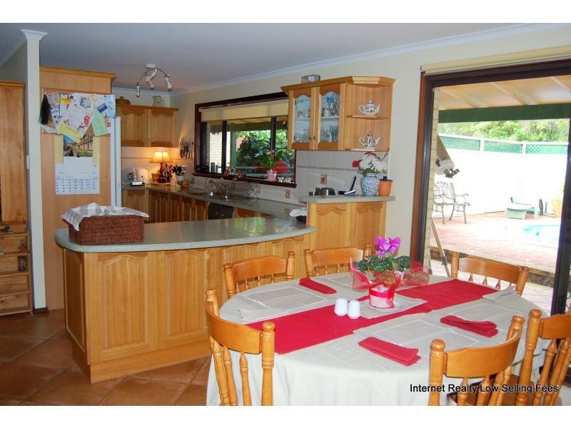 3 Tower Road, Roleystone WA 6111