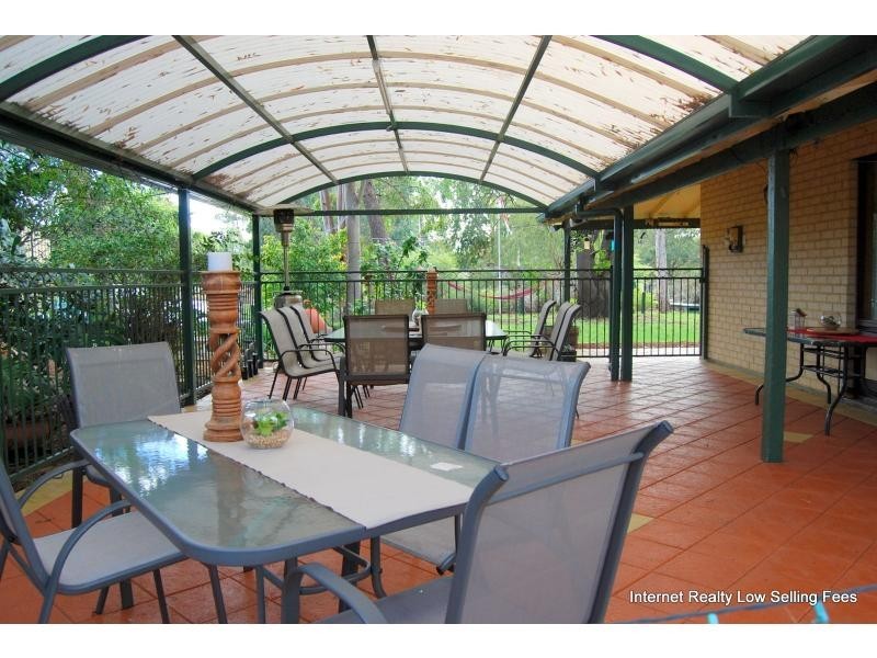 3 Tower Road, Roleystone WA 6111