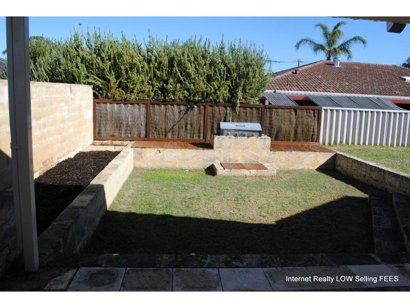 18 Glenunga Way, Craigie WA 6025