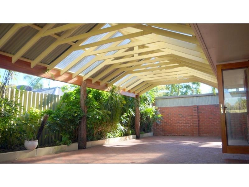 5 Cadogan Street, Kingsley WA 6026