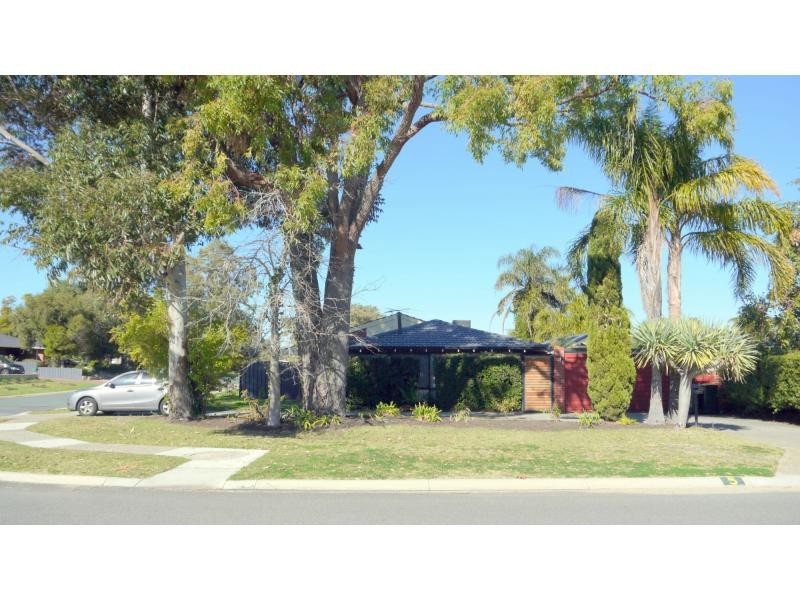 5 Cadogan Street, Kingsley WA 6026