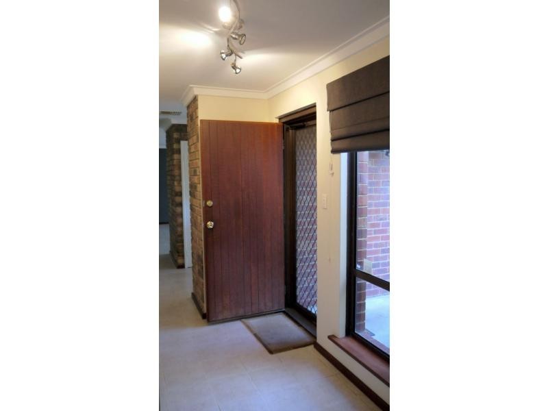 5 Cadogan Street, Kingsley WA 6026