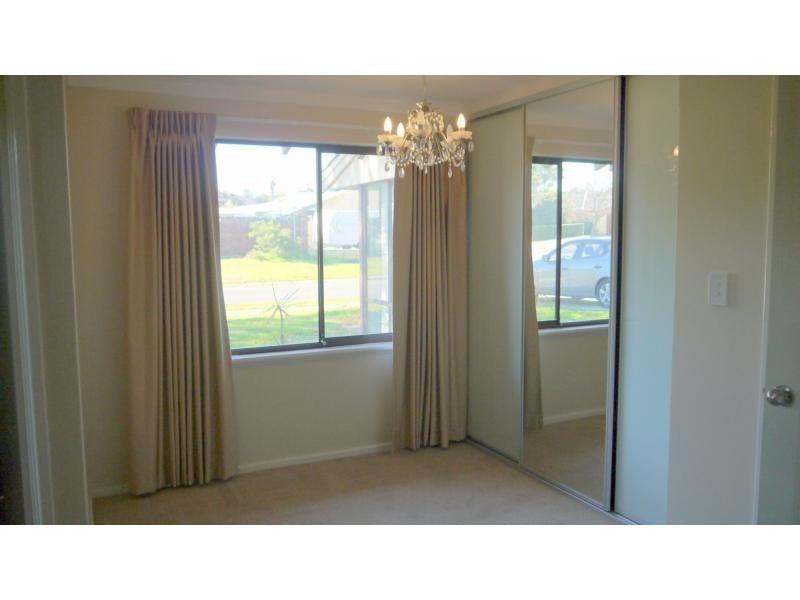 5 Cadogan Street, Kingsley WA 6026