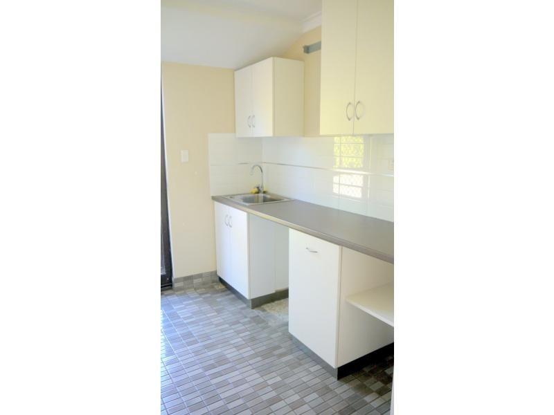 5 Cadogan Street, Kingsley WA 6026