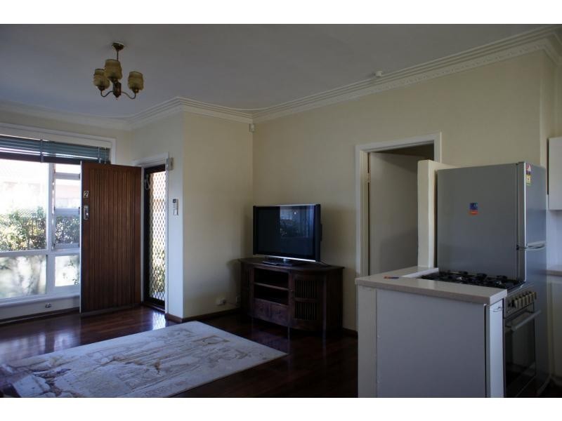 Unit 2/81 Walter Road, Dianella WA 6059