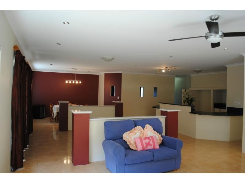 251 Santa Barbara Parade, Jindalee WA 6036