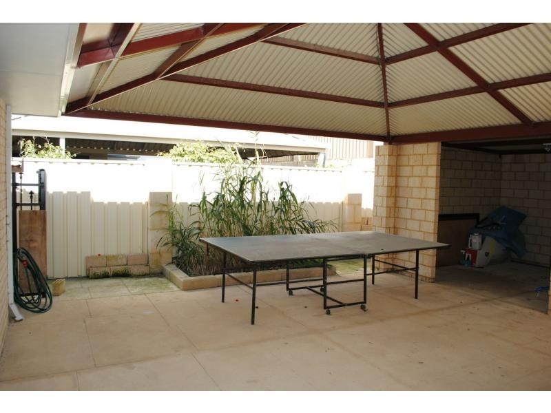 251 Santa Barbara Parade, Jindalee WA 6036