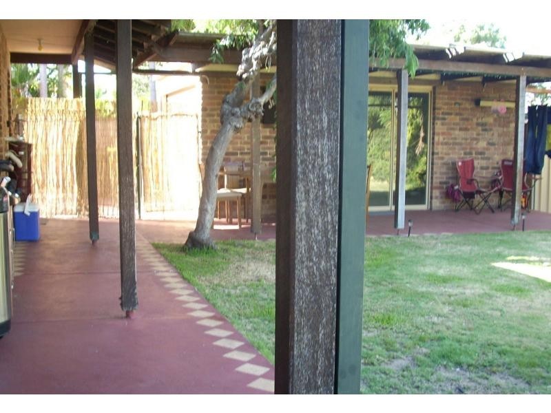 6 Gleneagles Close, Connolly WA 6027