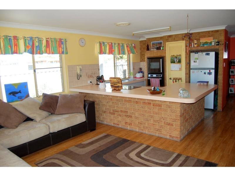 9 Stirling Cove, Mandurah WA 6210