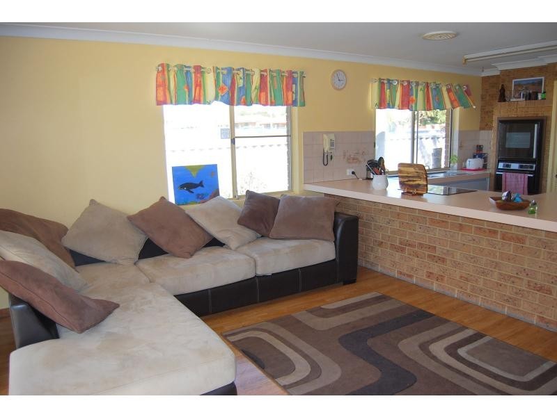 9 Stirling Cove, Mandurah WA 6210