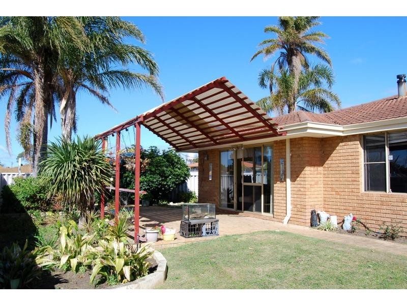 9 Stirling Cove, Mandurah WA 6210