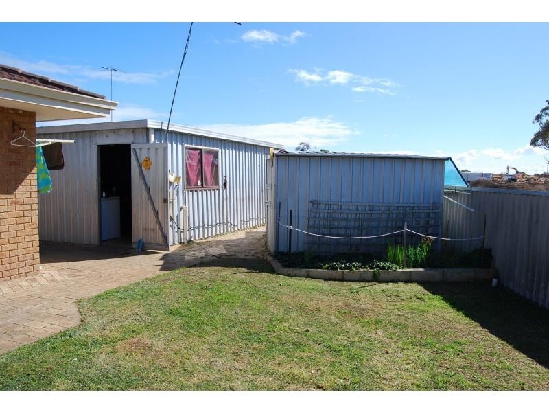 9 Stirling Cove, Mandurah WA 6210