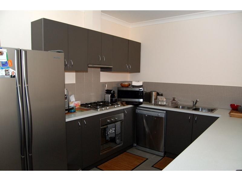 Villa 8/40 Kemp Street, Pearsall WA 6065