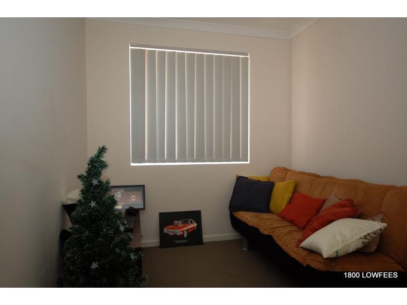 Villa 8/40 Kemp Street, Pearsall WA 6065