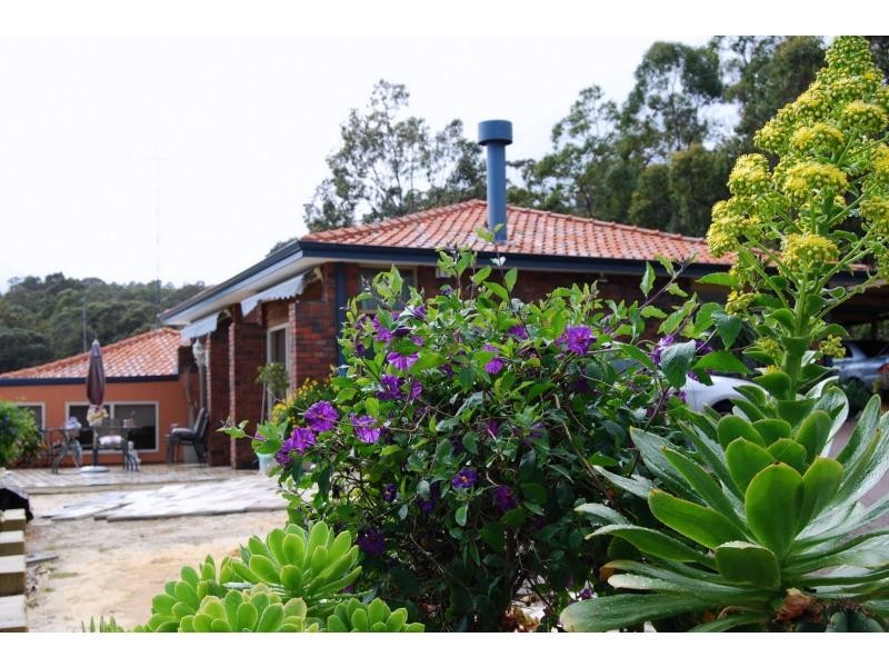 30 Hermes Road, Gooseberry Hill WA 6076