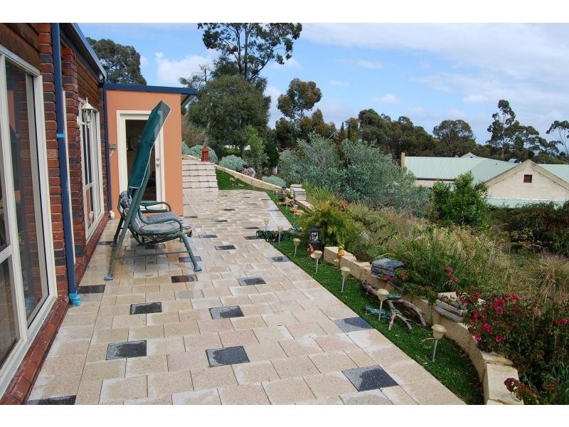 30 Hermes Road, Gooseberry Hill WA 6076