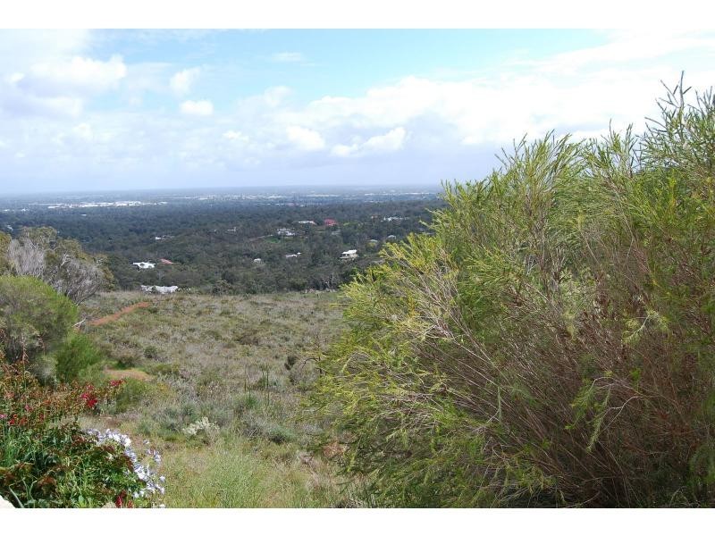 30 Hermes Road, Gooseberry Hill WA 6076