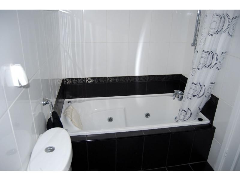 30 Hermes Road, Gooseberry Hill WA 6076