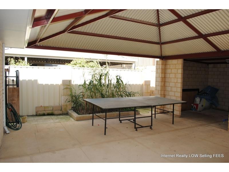 251 Santa Barbara Parade, Jindalee WA 6036